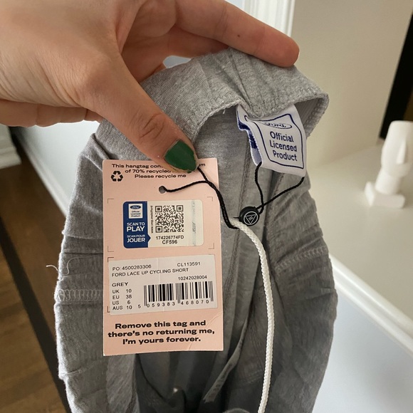 MISSGUIDED X FORD Collection Grey Biker Shorts womens size 6 Brand New - Picture 10 of 11